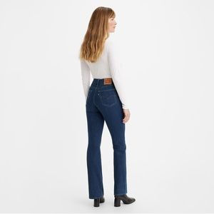 Levi’s 725 High Rise Bootcut Women's Jeans, Dark Horse Wash